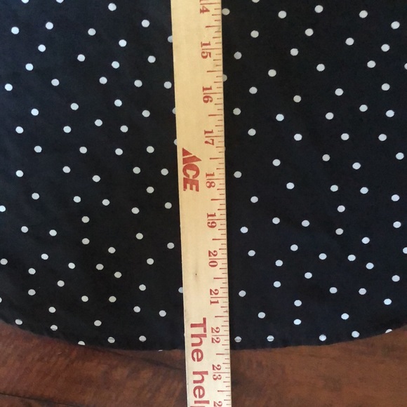 ANN Taylor petite | Black and white polka dot short sleeved blouse - Picture 9 of 13